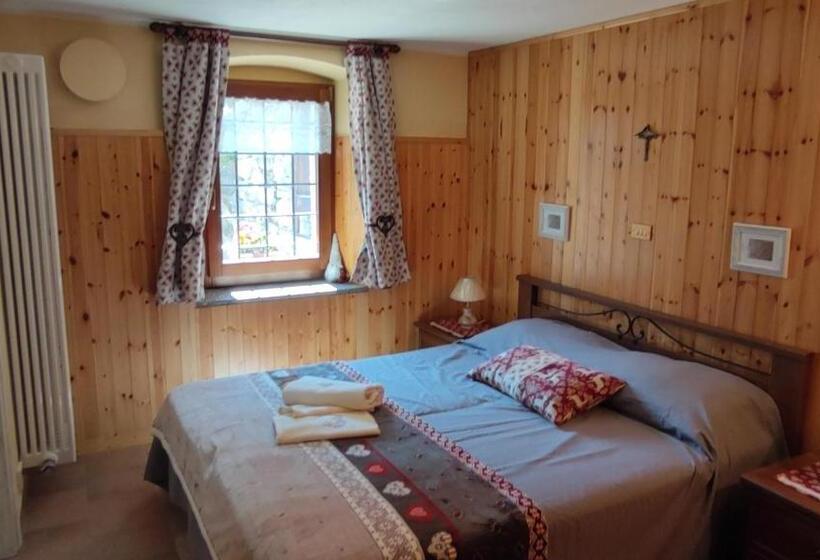 דירת חדר עם טרסה, Casa Vacanze: Maison Des Gnomes