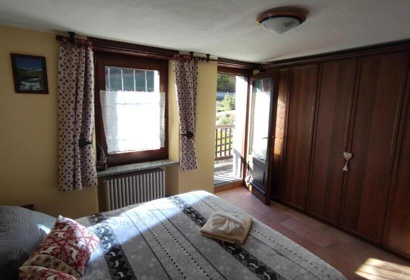 דירת חדר נוף לגינה, Casa Vacanze: Maison Des Gnomes