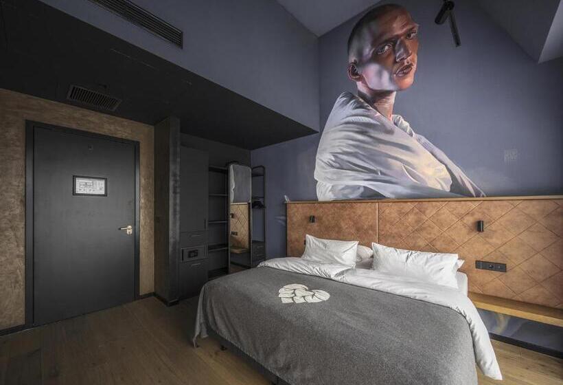 豪华房间, Liebesbier Urban Art & Smart