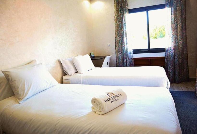 带阳台的三人标准间, Dar Sophia By Arkan Eljadida