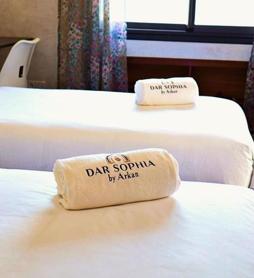 带阳台的三人标准间, Dar Sophia By Arkan Eljadida