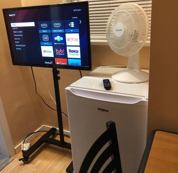 スタンダードルーム, Shady Willow Guest House For Tourists & Travellers Only, No Locals, Private Small Compact Rooms Wi