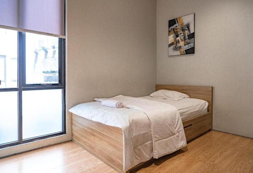 标准间, Three J Residence 2