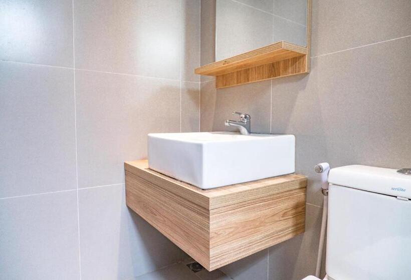 اتاق استاندارد, Three J Residence 2