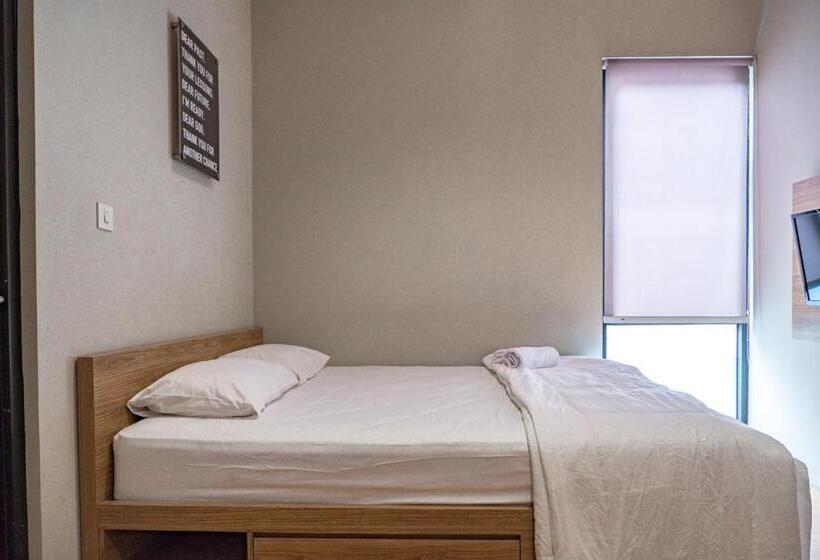 豪华房间, Three J Residence 2