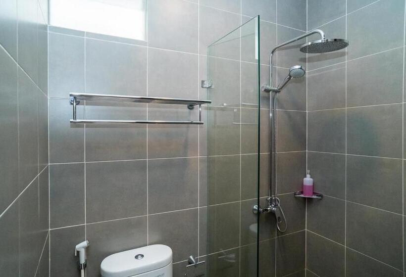 اتاق استاندارد, Three J Residence 2