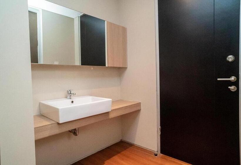 豪华房间, Three J Residence 2