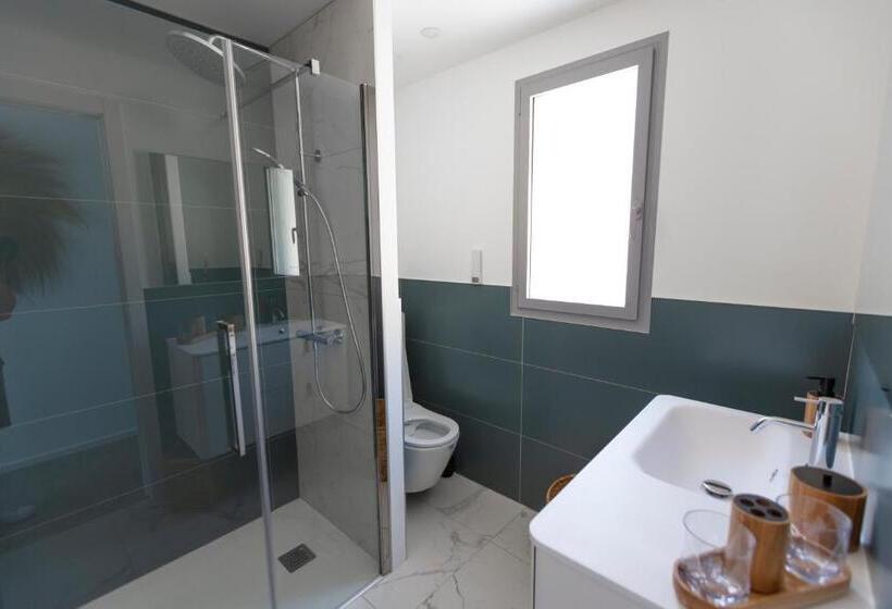 标准间带游泳池, Villa Alba Rosula