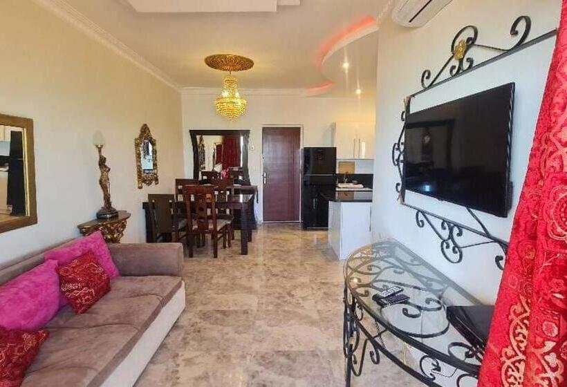 آپارتمان 1 خوابه با چشم‌انداز دریا, Seafront Apartment G311