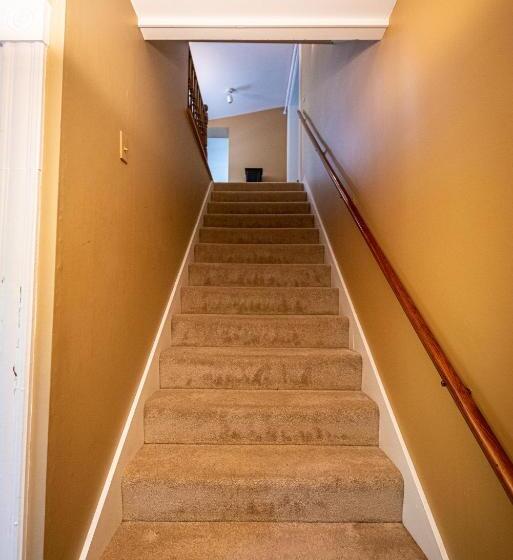 شقة 3 غرف, Washington Street Quarters