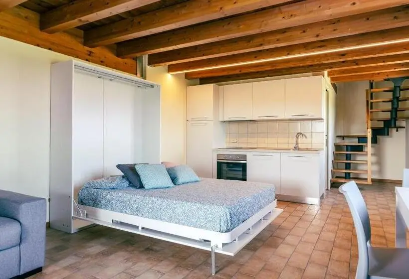 テラス付き1ベッドルームアパートメント, Il Casale Lonato By Host4u