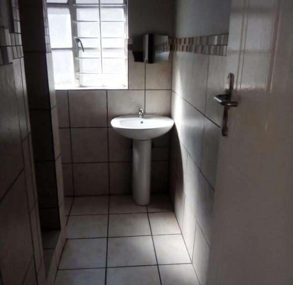 Номер Стандарт, The Eden Lodge Boksburg