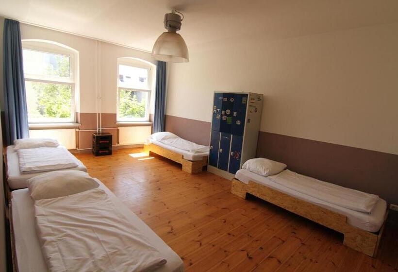 تختخواب در اتاق مشترک, 36 Rooms Hostel Berlin Kreuzberg