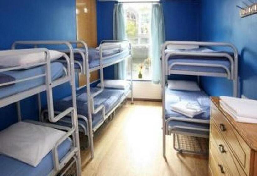 共用房间的床, Abbey Court Hostel