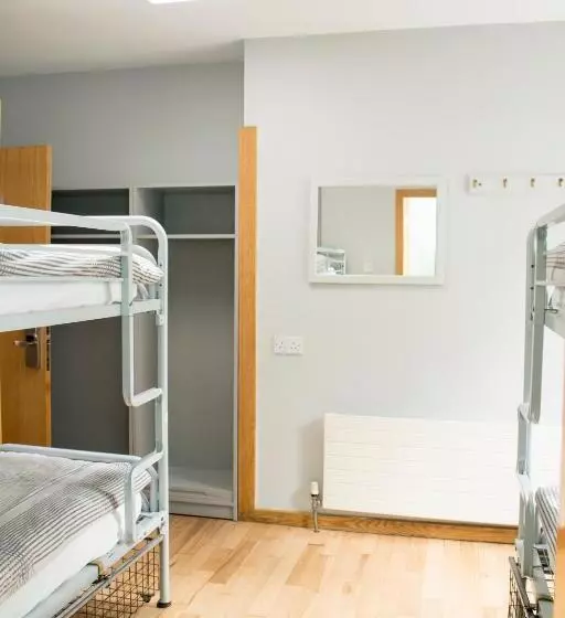 تختخواب در اتاق مشترک, Abbey Court Hostel