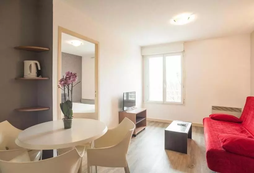 １ベッドルームファミリーアパートメント, City Residence Chelles