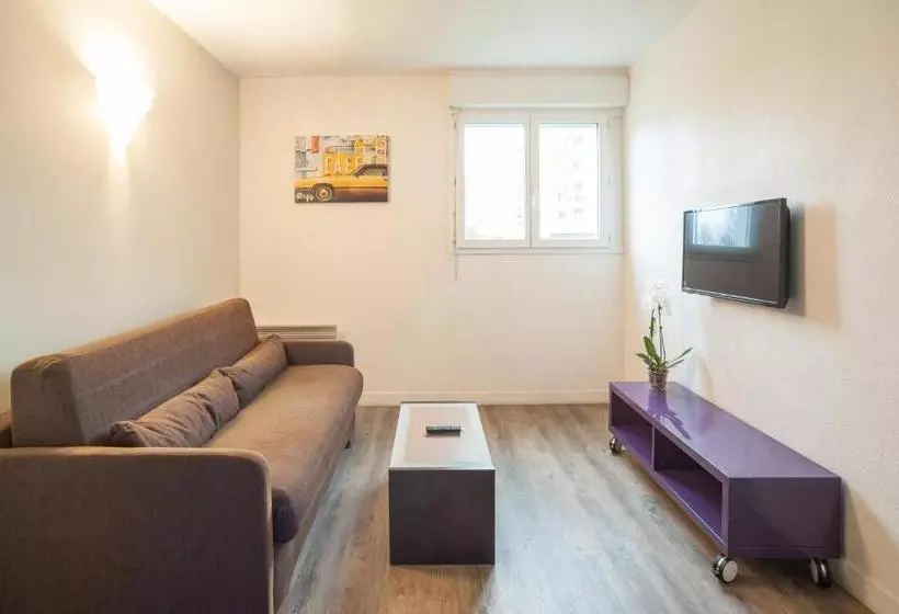 １ベッドルームファミリーアパートメント, City Residence Chelles
