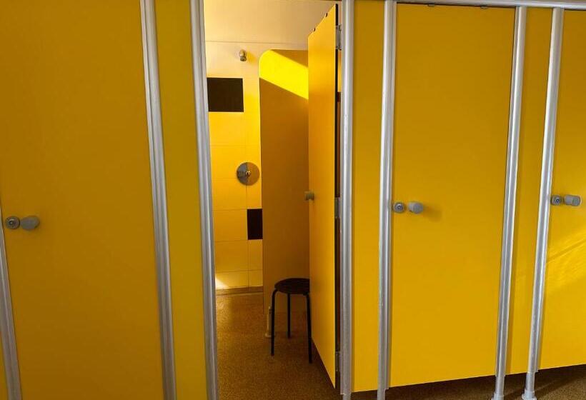 اتاق استاندارد با سرویس بهداشتی مشترک, Grand Hostel Berlin Classic