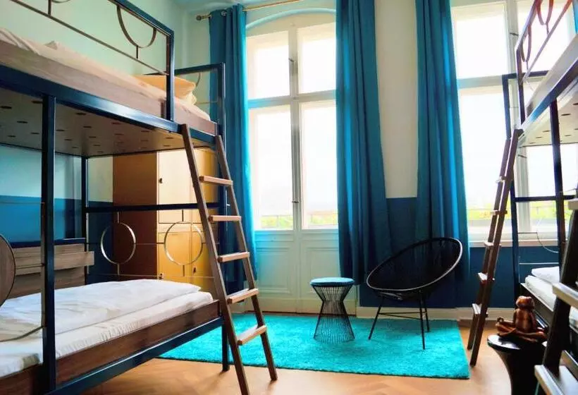 تختخواب در اتاق مشترک, Grand Hostel Berlin Classic