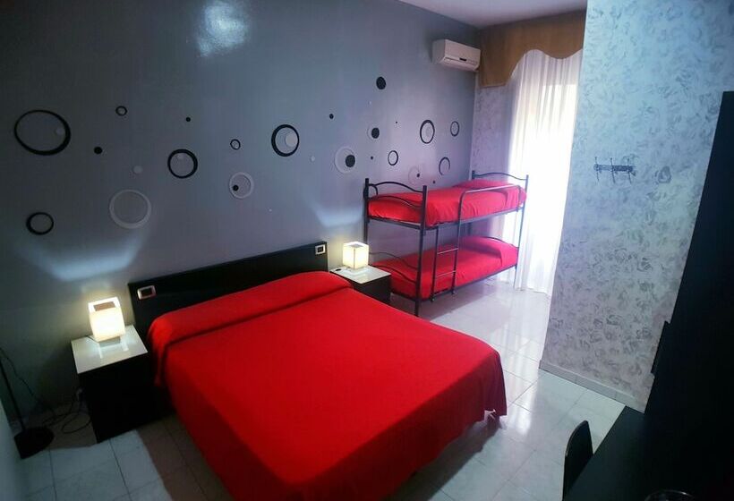 اتاق استاندارد سه نفره, Ginevra