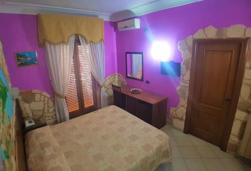 اتاق سوپریور, Ginevra