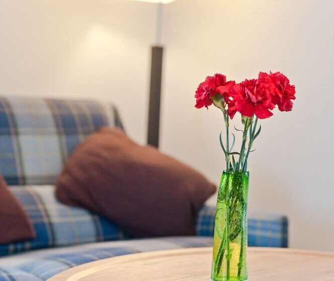 스위트, Hameenkylan Kartano