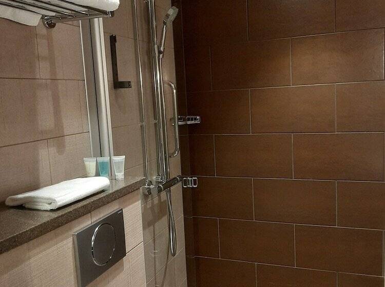 스탠다드 룸, Hameenkylan Kartano