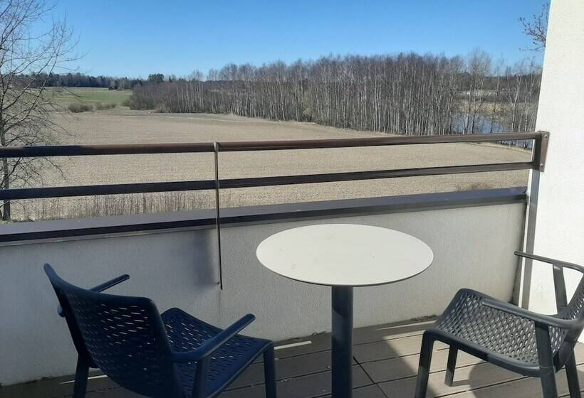 스탠다드 룸, Hameenkylan Kartano