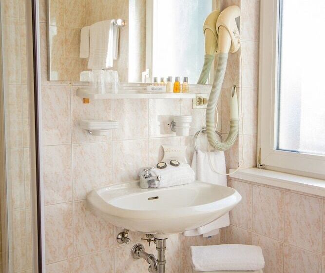 חדר סטנדרט, Sant Ilario