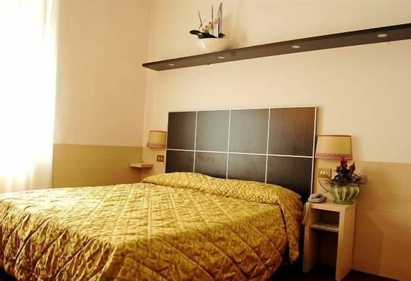 חדר סטנדרט, Sant Ilario