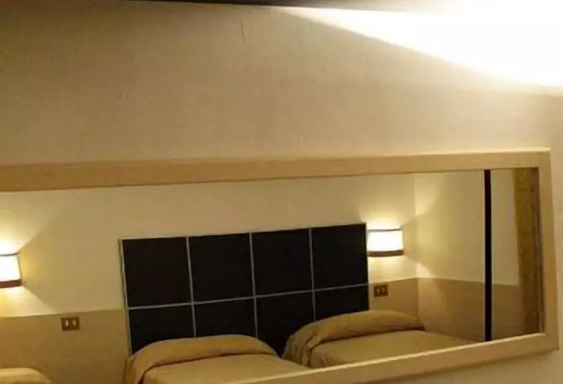 スタンダード4人部屋, Sant Ilario