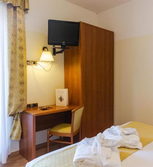 חדר סופריור, Sant Ilario