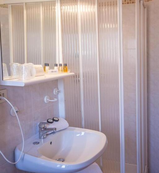 חדר סטנדרט יחיד, Sant Ilario