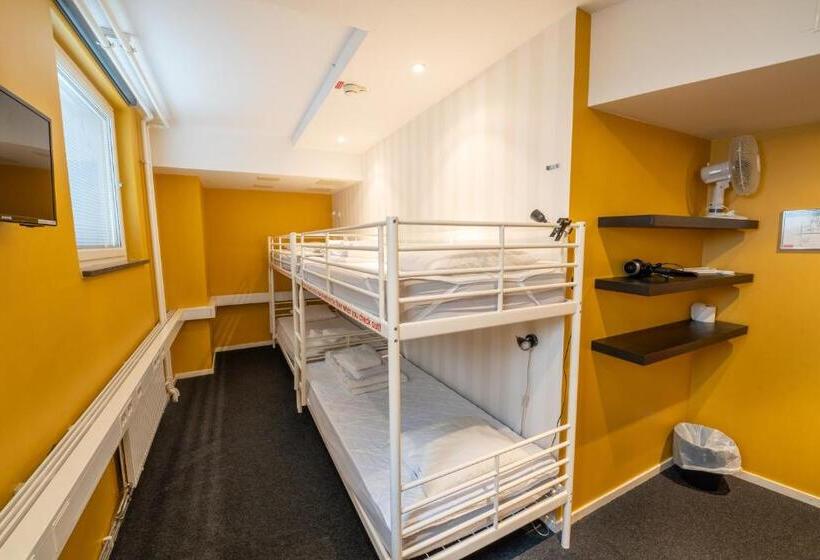 4인용 수피리어 룸, Stockholm Hostel