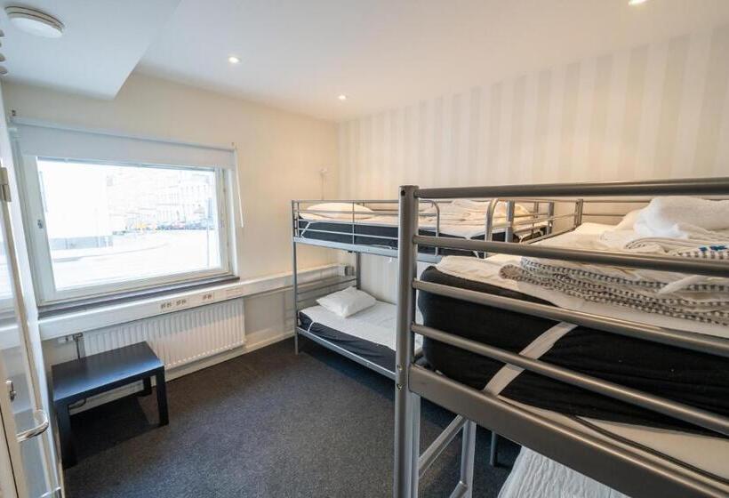 4인용 수피리어 룸, Stockholm Hostel