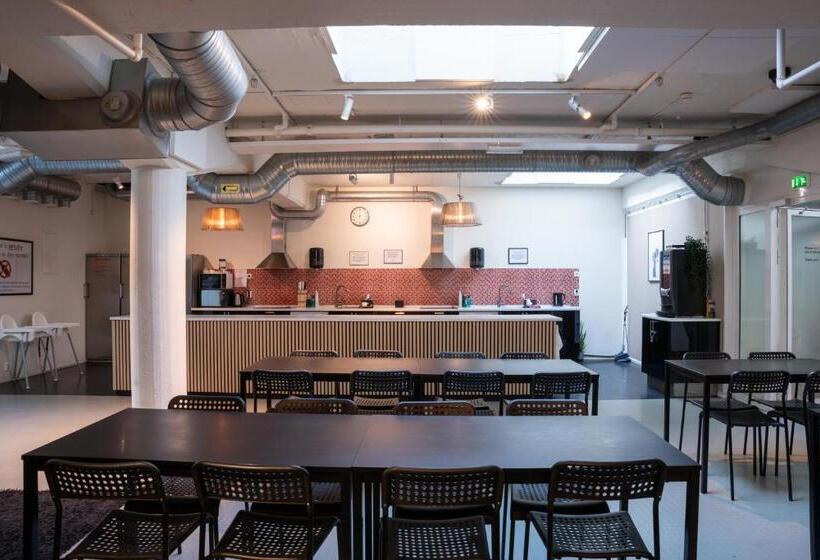 4인용 스탠다드 룸, Stockholm Hostel