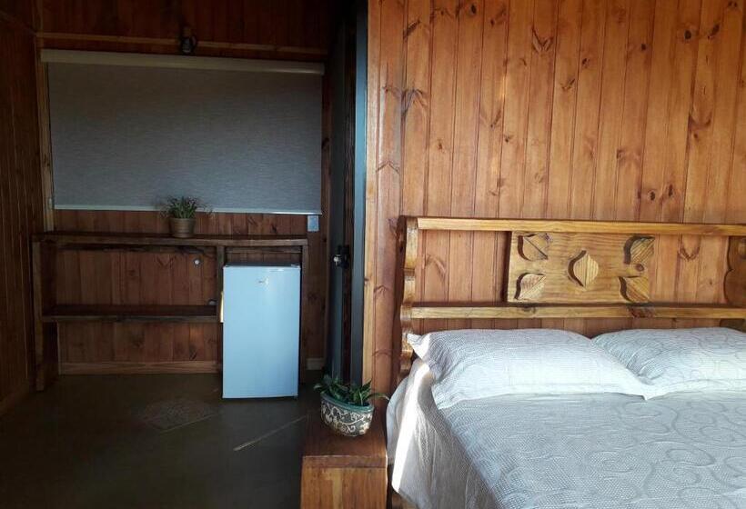 标准三人间, Chales Bem Me Quer