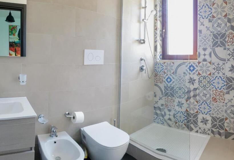 חדר דלוקס, Casa California