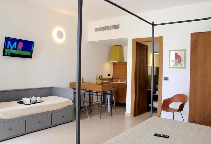 Полулюкс, Masseria Rifisa Agriresort