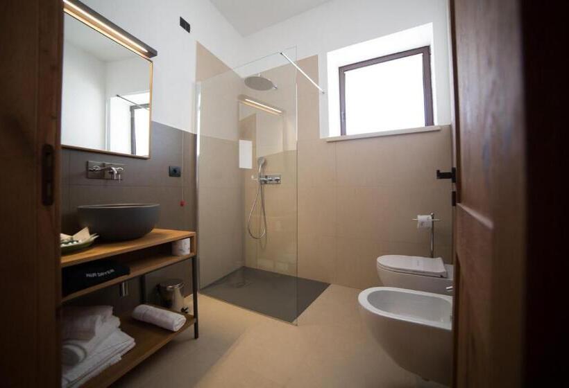 غرفة ديلوكس رباعية, Masseria Rifisa Agriresort