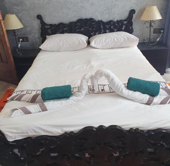 חדר סטנדרט, Riad Anis