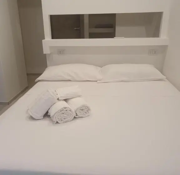 استودیو استاندارد با چشم‌انداز باغ, Sea Beach Home