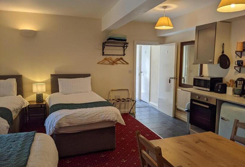 Семейное Студио, The Ramblers Rest Princetown