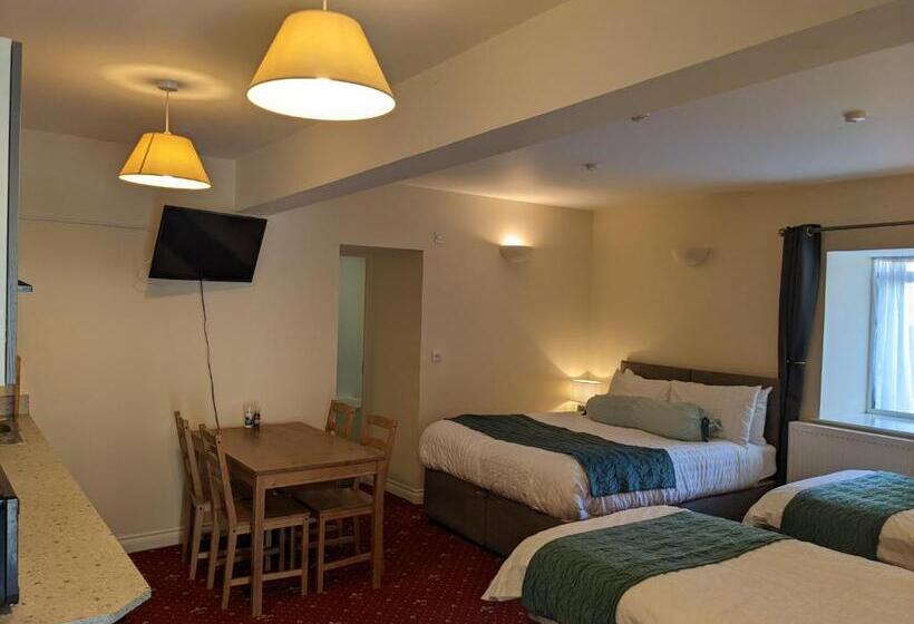 Семейное Студио, The Ramblers Rest Princetown