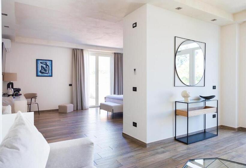 套房带园景, Casabianca Resort