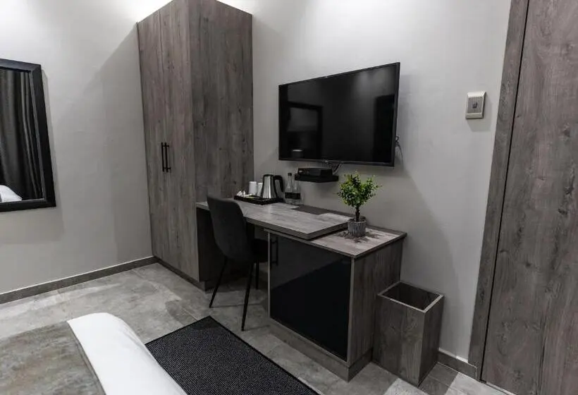 デラックススイート, Luxe Suites Boutique