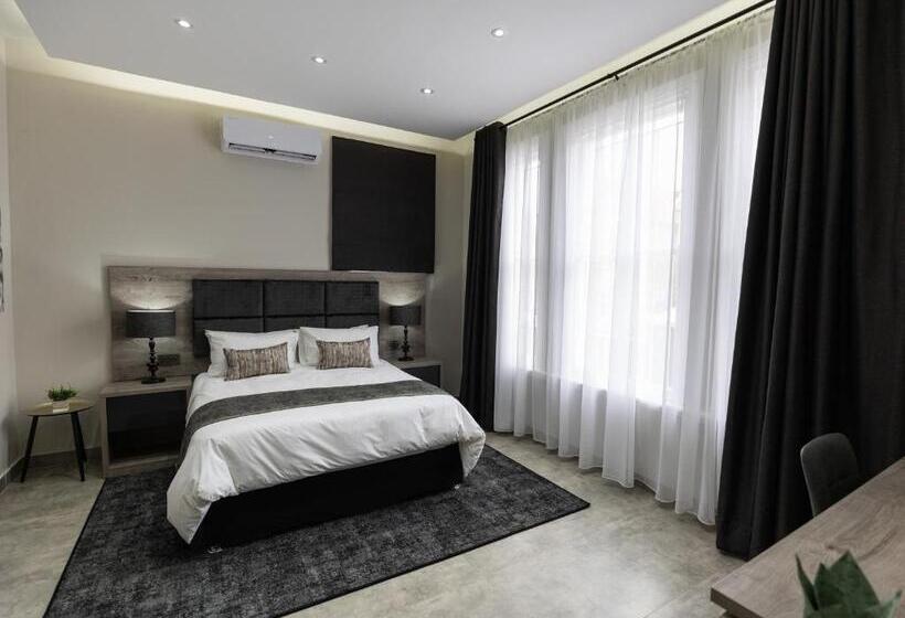 디럭스 스위트, Luxe Suites Boutique