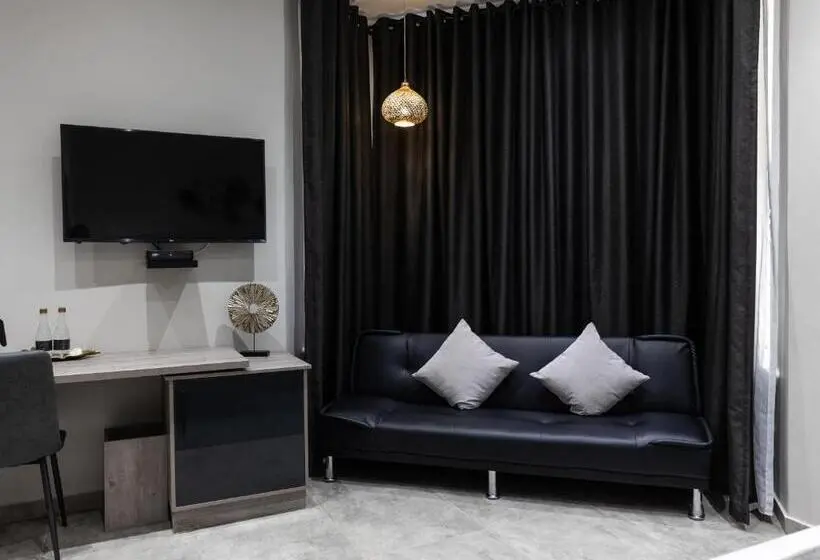 スイート（家族用）, Luxe Suites Boutique