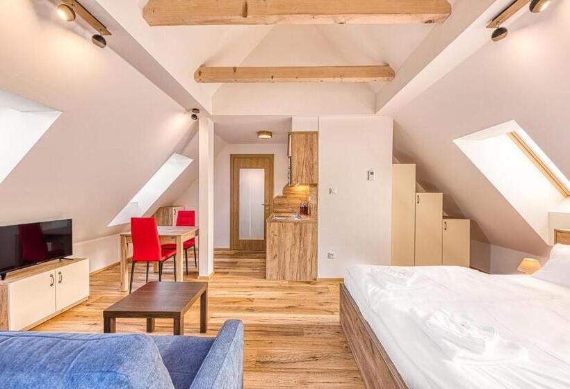 Апартаменты 1 Спальня с Видом, Apartmány Filipovice