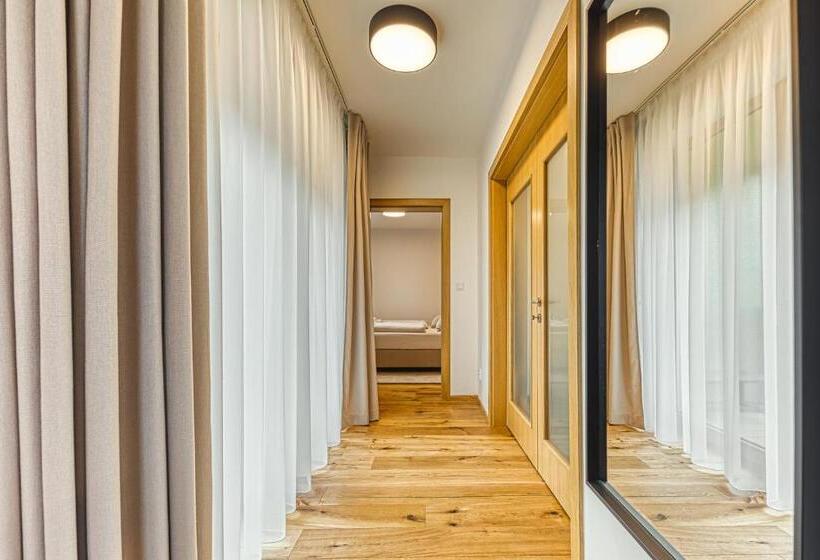 Апартаменты 1 Спальня с Балконом, Apartmány Filipovice